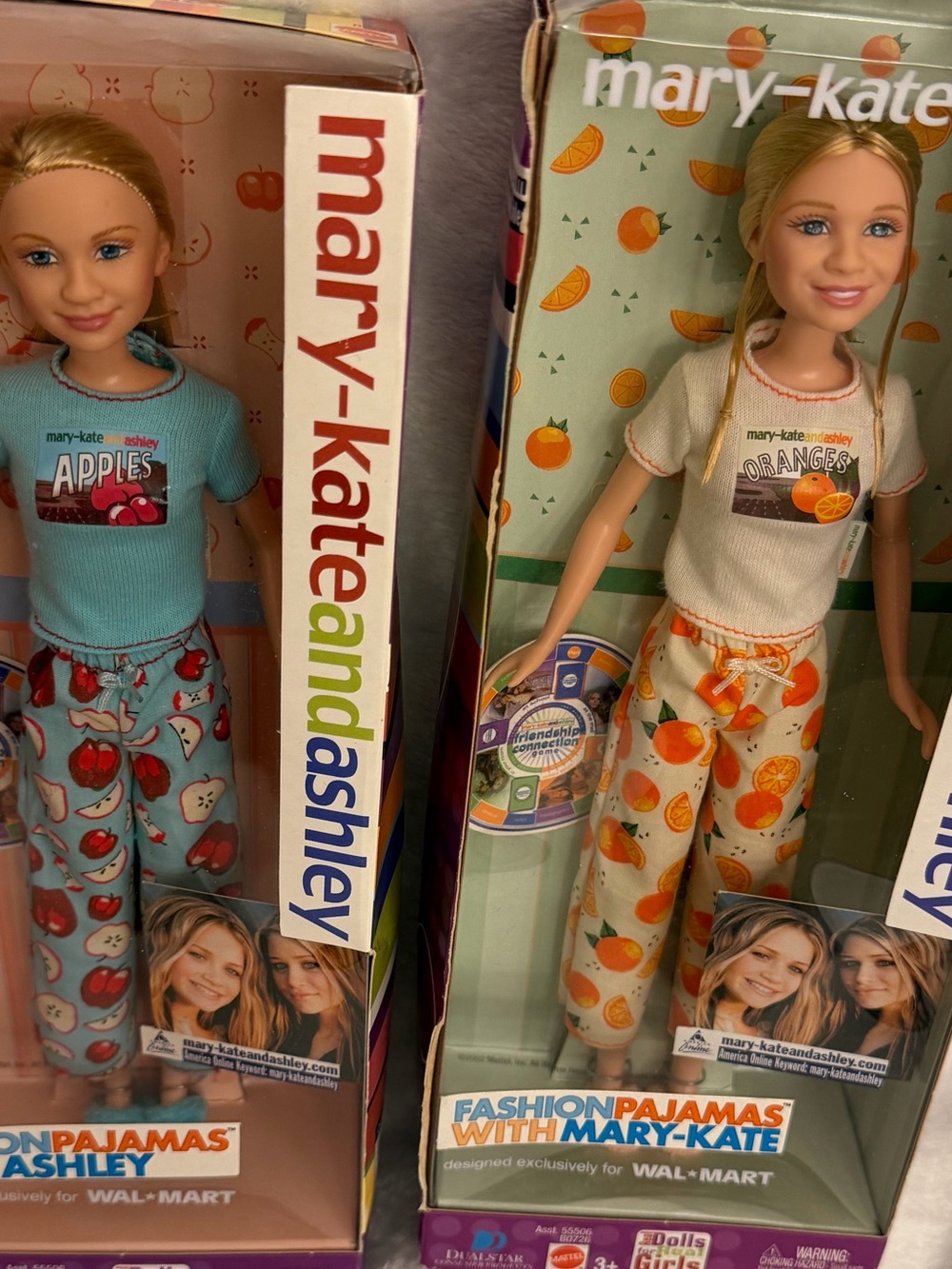Mary-Kate & Ashley fashion Pajama Olsen twin Dolls by Mattel
